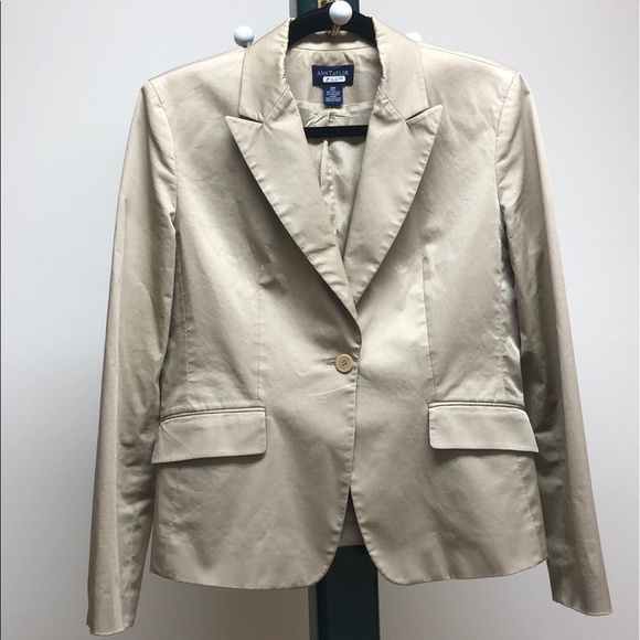 Ann Taylor Jackets & Blazers - 🔴ANN TAYLOR BLAZER